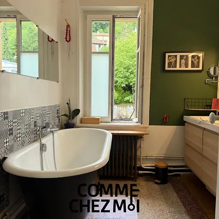 Maison De Charmes Avec Jardin Et Terrasse A Pour 4 Personnes Villa *