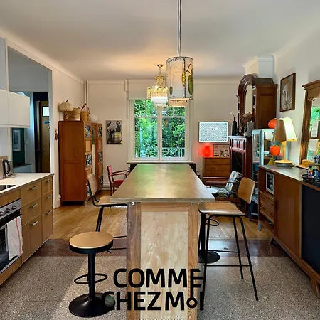 Maison De Charmes Avec Jardin Et Terrasse A Pour 4 Personnes Villa